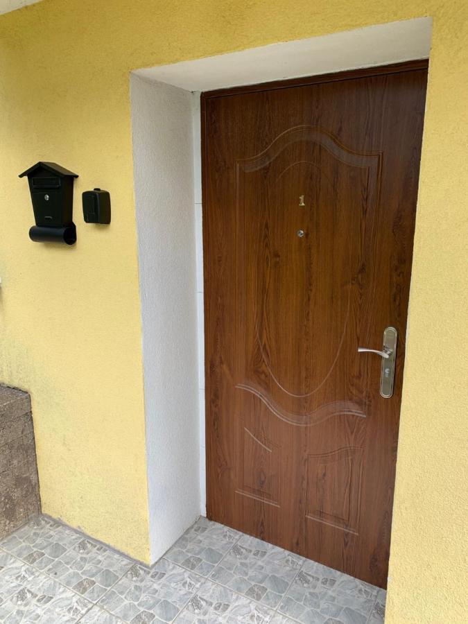 דירות Banská Štiavnica Apartman Stare Mesto מראה חיצוני תמונה